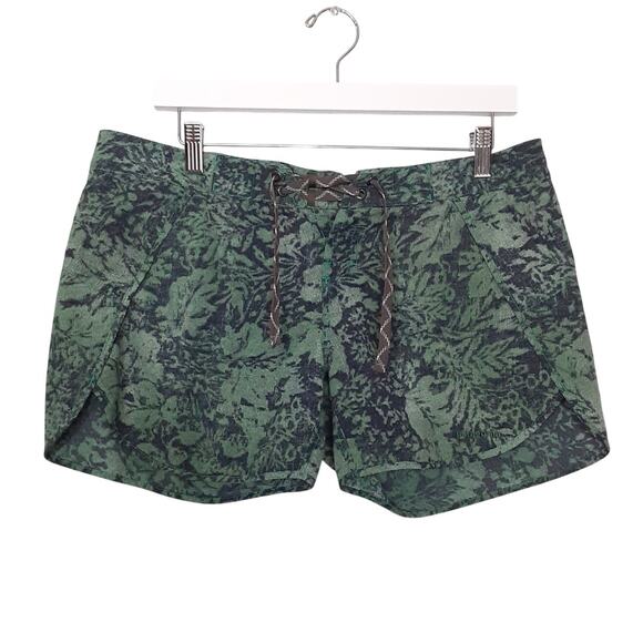 Patagonia Womens Wayfarer Board Shorts 5” Blue Floral Womens M/L Athletic Hiking - Picture 1 of 8